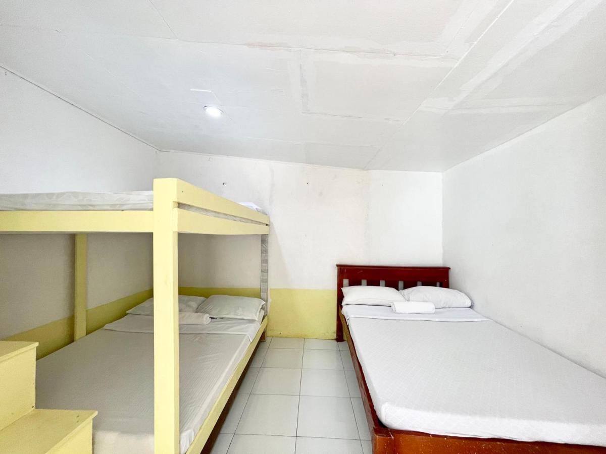 Oyo 899 Merie Diz Sunrise Beach Resort オスロブ エクステリア 写真