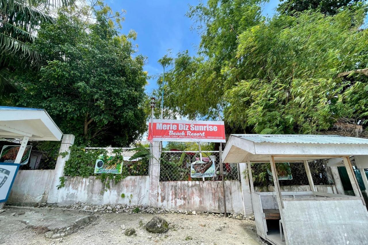Oyo 899 Merie Diz Sunrise Beach Resort オスロブ エクステリア 写真