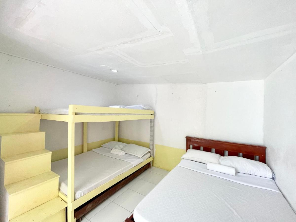 Oyo 899 Merie Diz Sunrise Beach Resort オスロブ エクステリア 写真